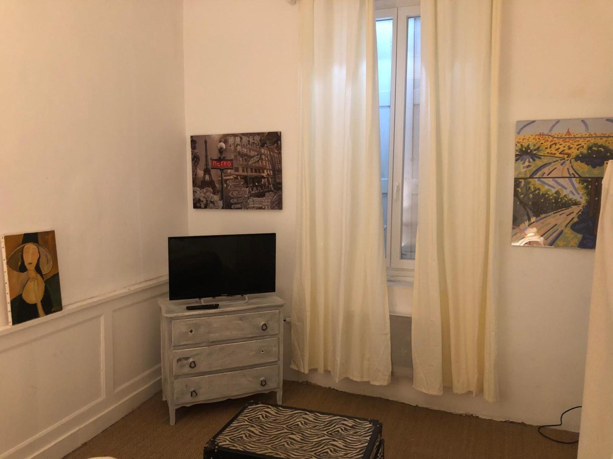 Le Victor Hugo 1G Et Sa Pizza Offerte Daire Aurillac Dış mekan fotoğraf